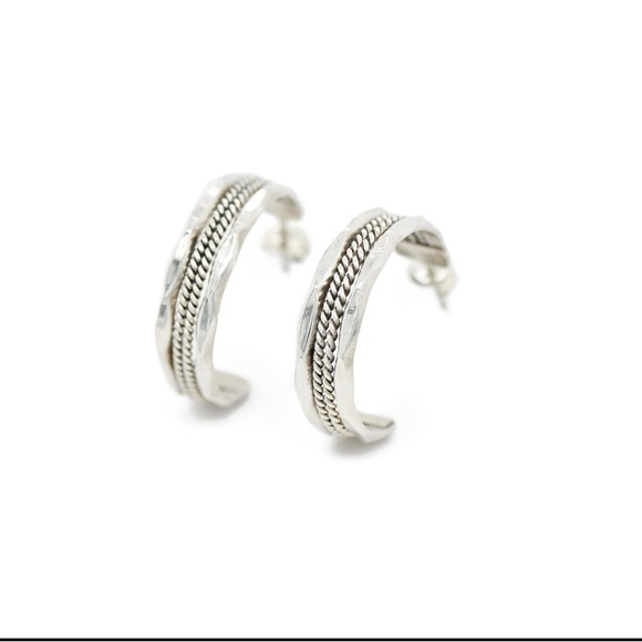 🍁FALL SALE! Sterling Silver Wide Textured Cable Hoop Post Earrings - Picture 1 of 4